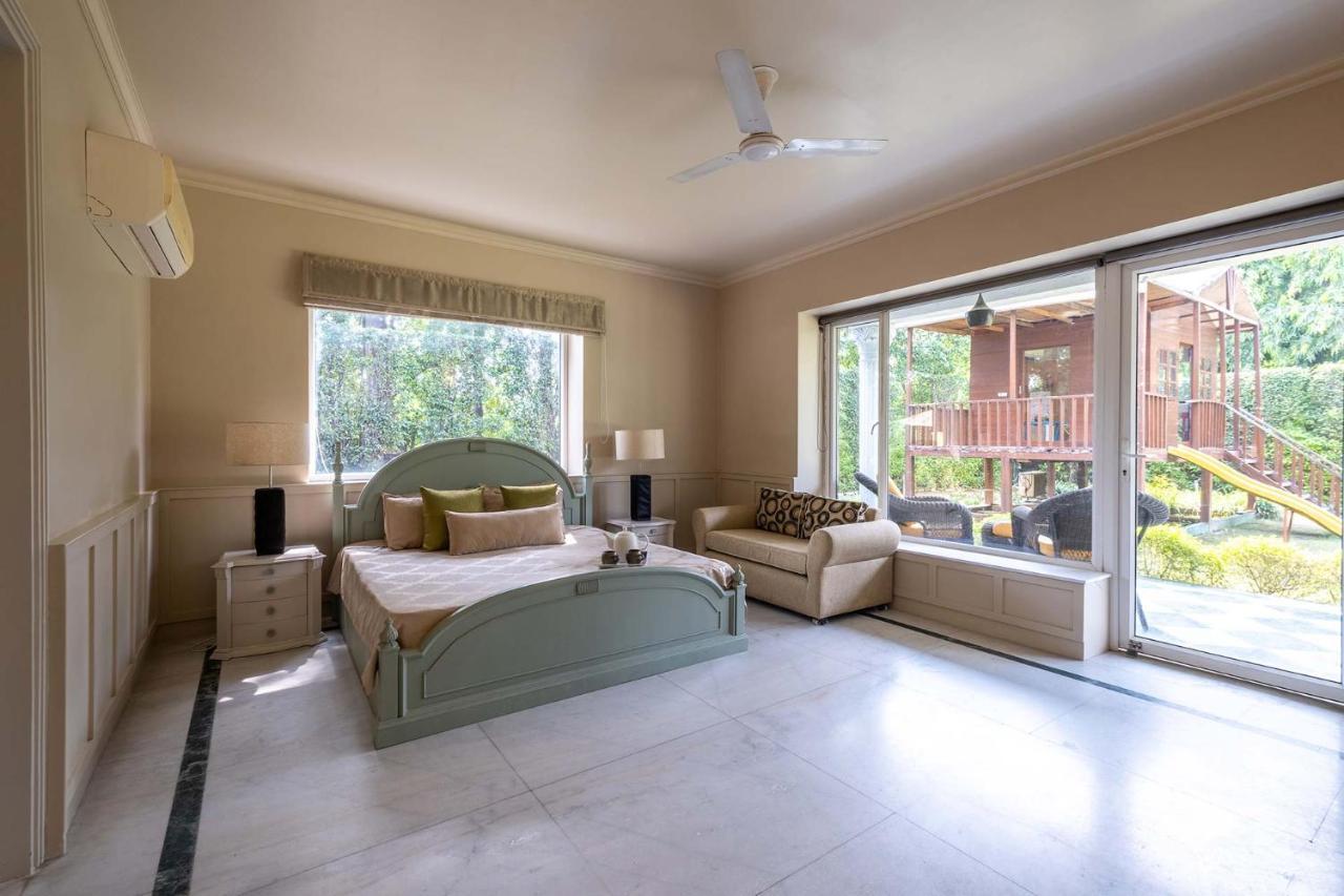 Stayvista At The Banyan Abode With Pool Table, Pet Friendly & Outdoor Pool Manesar Zewnętrze zdjęcie