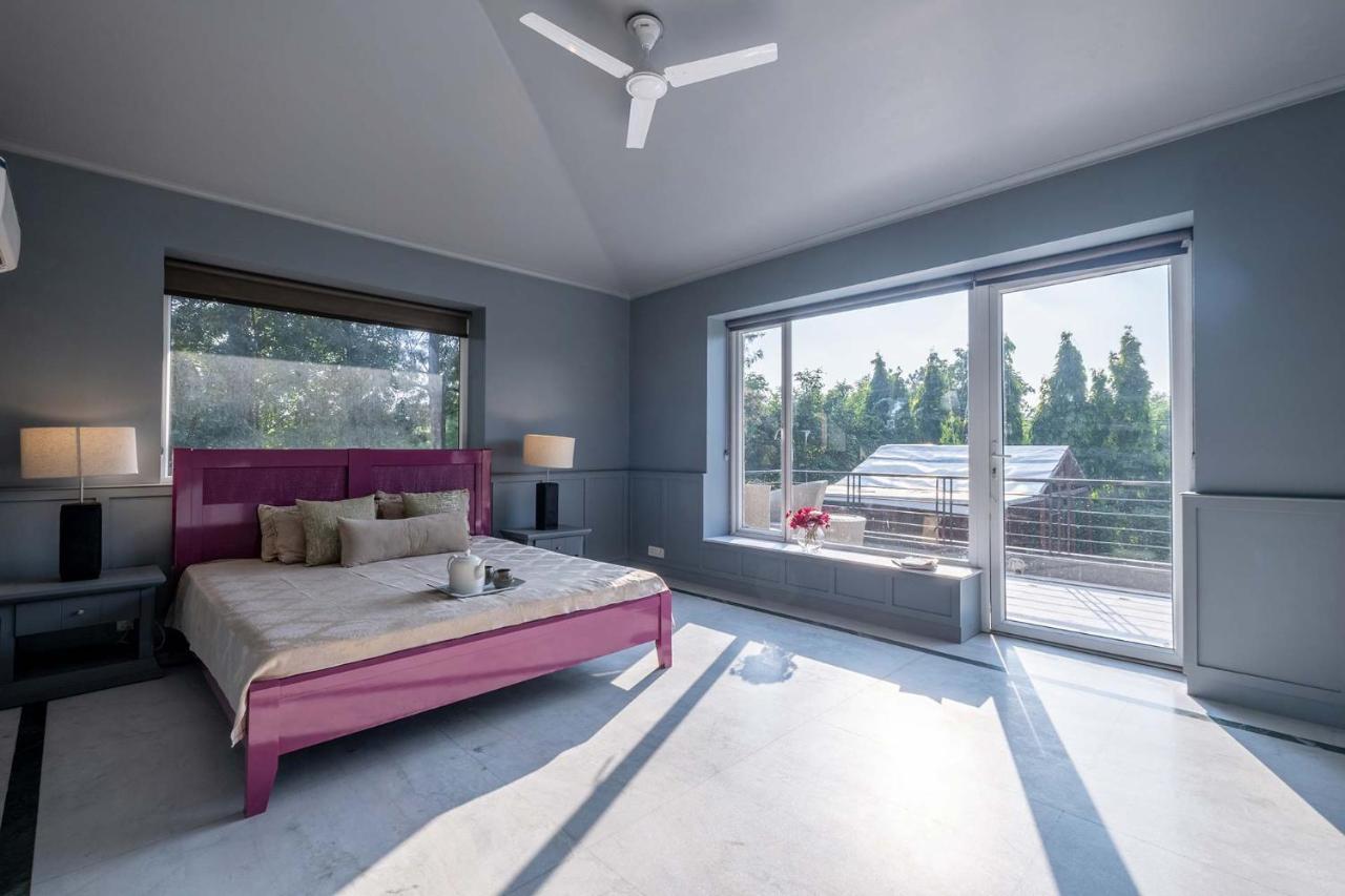 Stayvista At The Banyan Abode With Pool Table, Pet Friendly & Outdoor Pool Manesar Zewnętrze zdjęcie